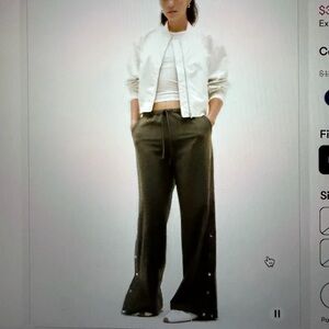 Athleta MVP Mid rise Snap pant, S petite